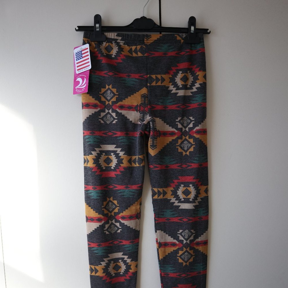 Kos USA Geometric Patterned Leggings